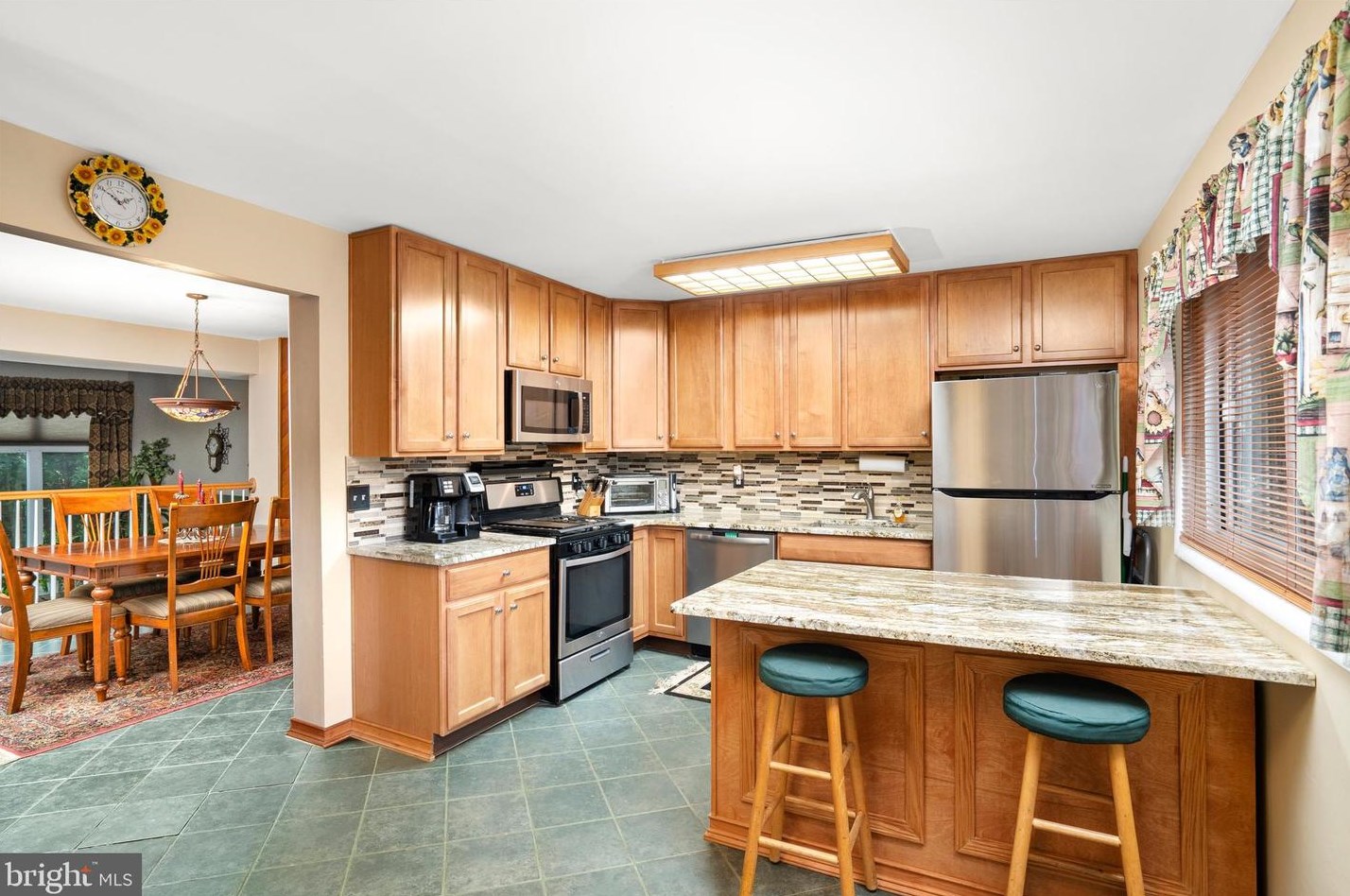 366 Iverson Pl, East Windsor NJ  08520-5314 exterior