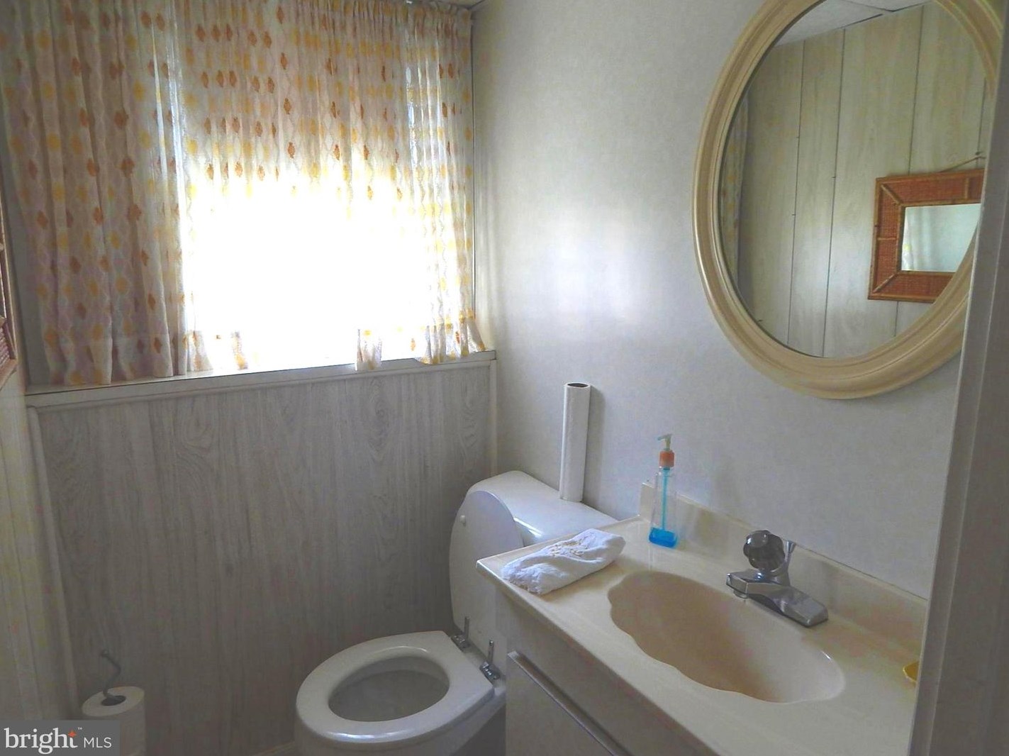 73 Winding Way, Trenton NJ 08620-2626 exterior