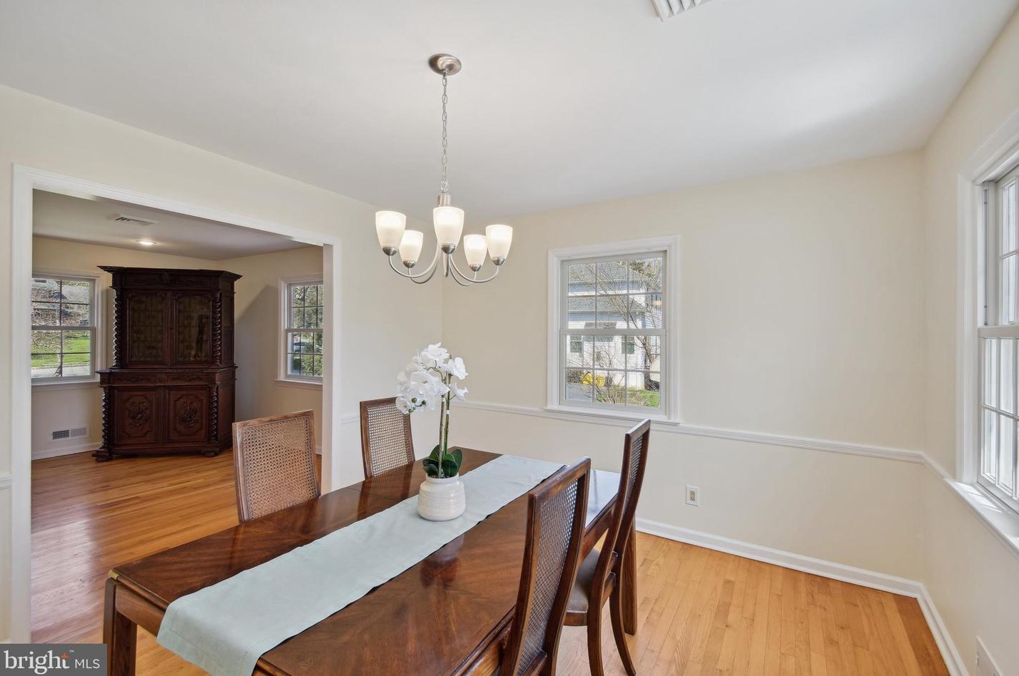 222 Shadybrook Ln, Princeton NJ  08540-4138 exterior