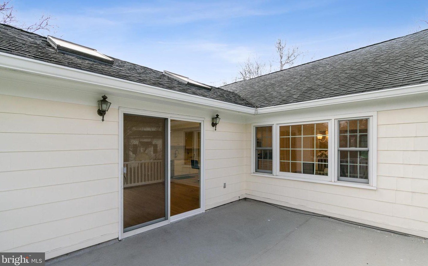 222 Shadybrook Ln, Princeton NJ  08540-4138 exterior