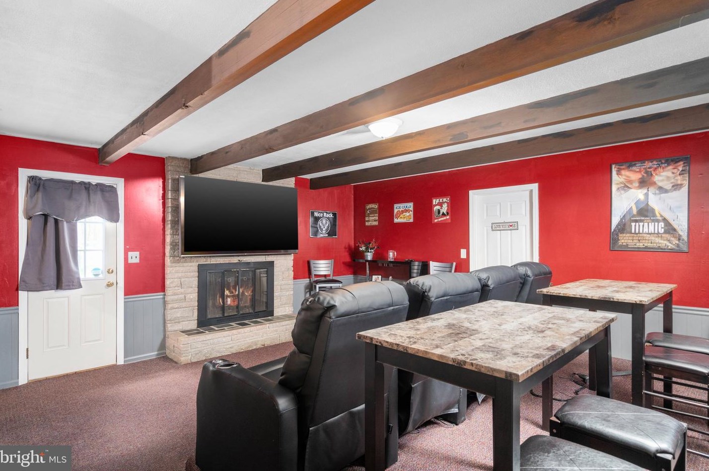 115 Edgebrook Rd, Trenton NJ 08691-3729 exterior