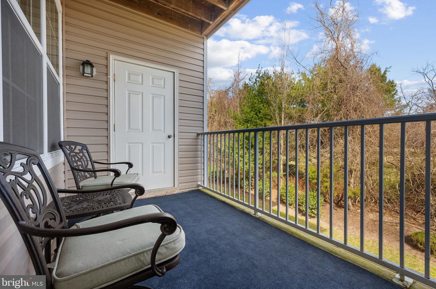 428 Timberlake Dr, Trenton NJ  08618-1475 exterior