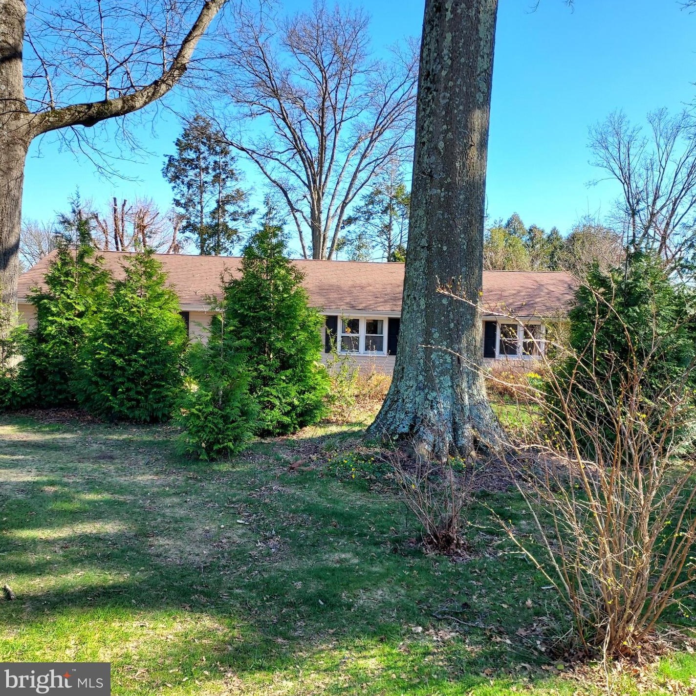 177 Upper Fry Rd, Trenton NJ  08628-2734 exterior