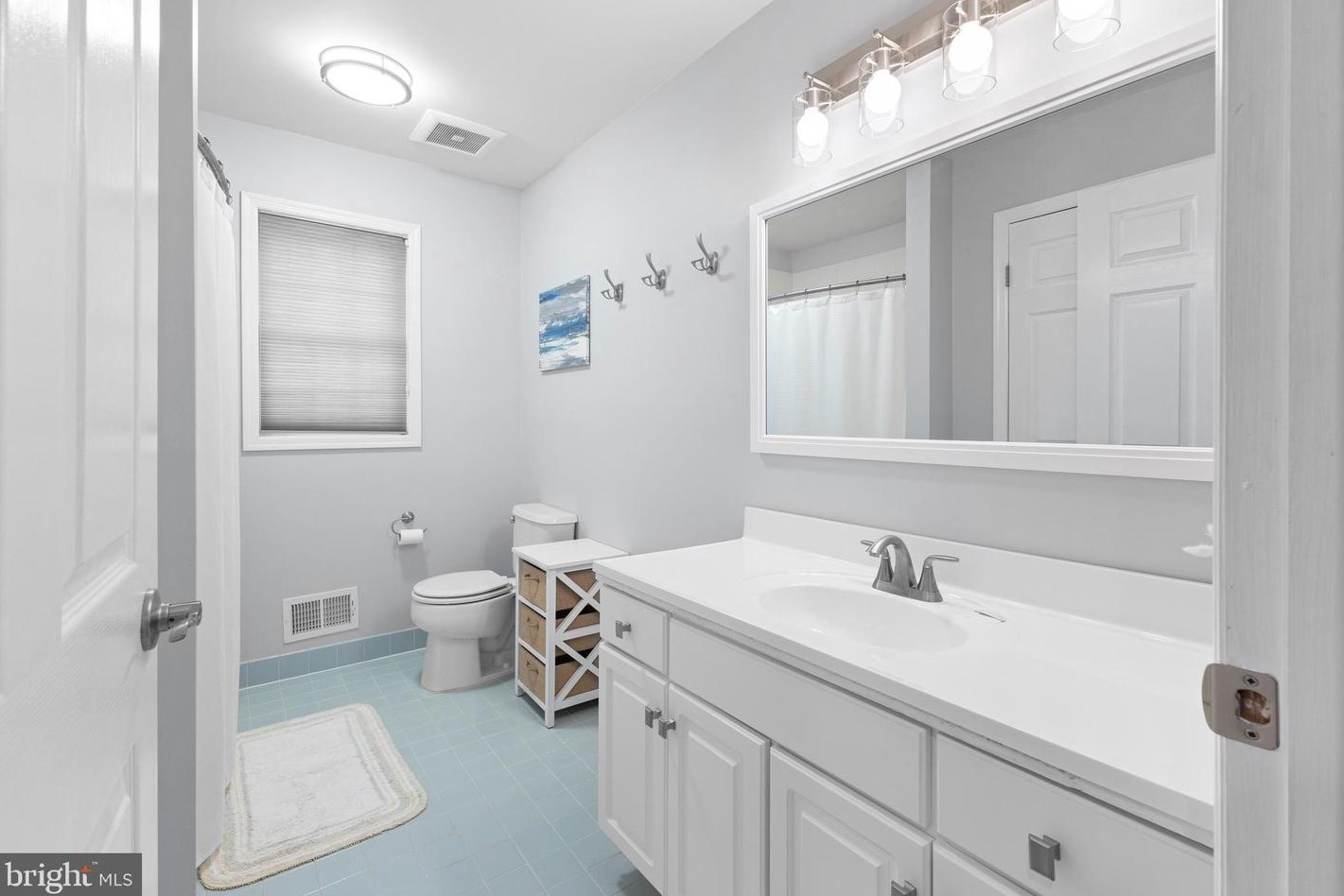 27 Andover Way, Trenton NJ 08610-1201 exterior