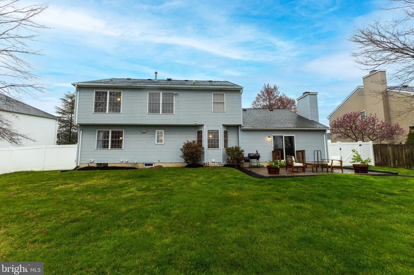 27 Andover Way, Trenton NJ 08610-1201 exterior