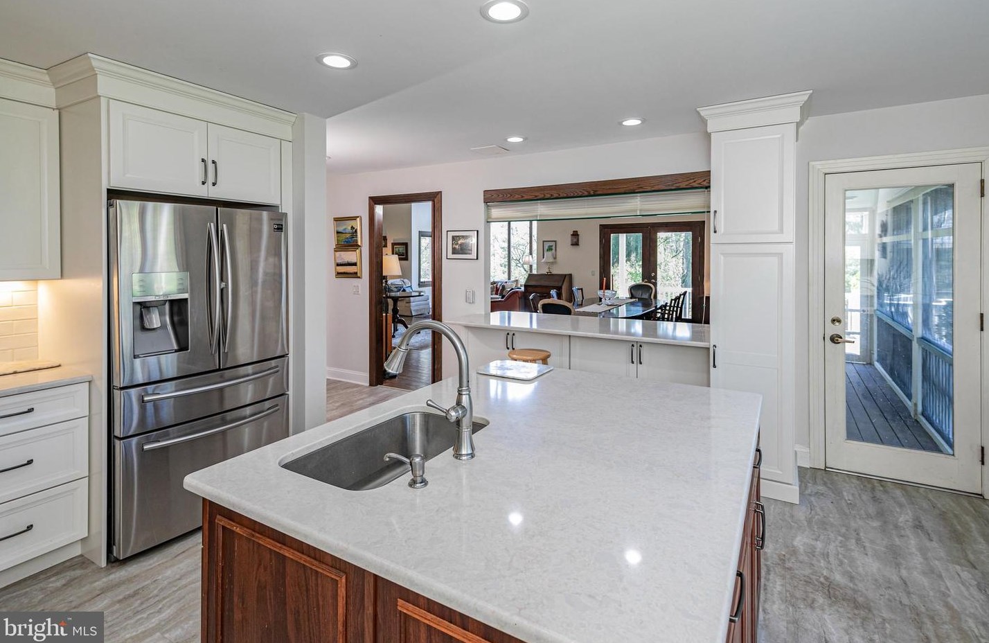 25 Brearly Rd, Princeton NJ  08540-6767 exterior
