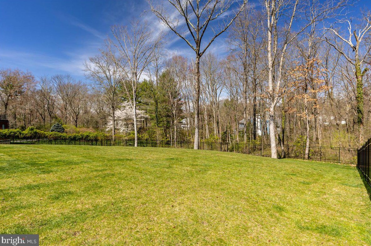 107 Westcott Rd, Princeton NJ  08540-3061 exterior