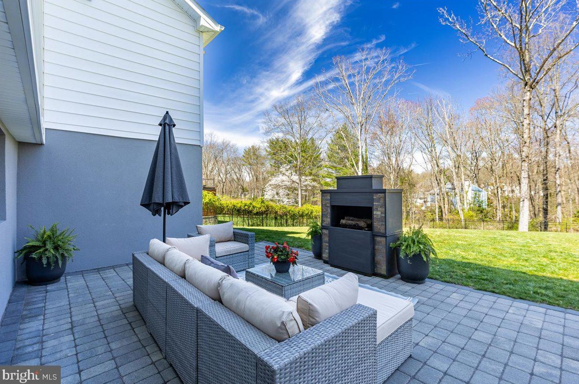 107 Westcott Rd, Princeton NJ  08540-3061 exterior