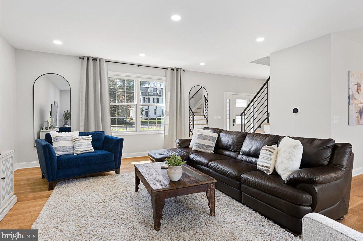 107 Westcott Rd, Princeton NJ  08540-3061 exterior