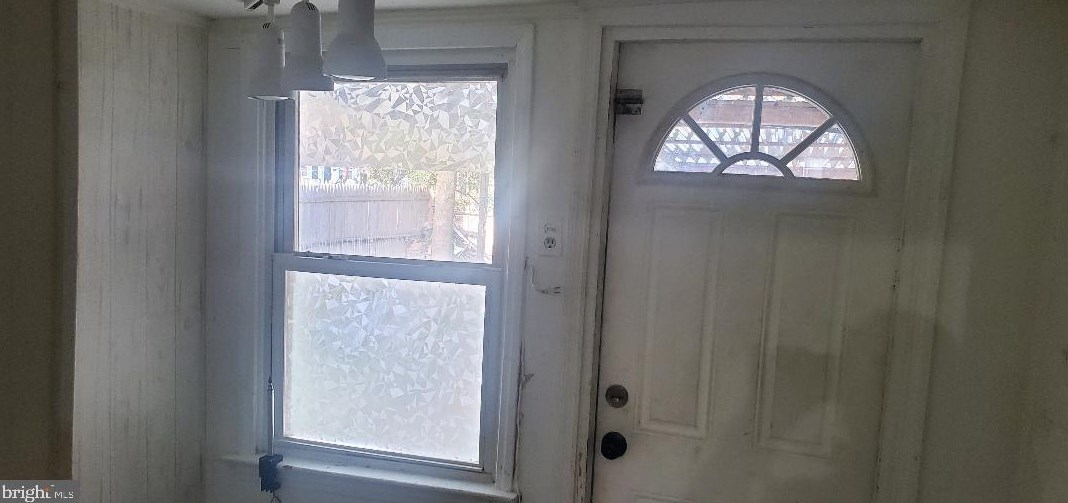 52 Randall Ave, Trenton NJ  08611-3106 exterior