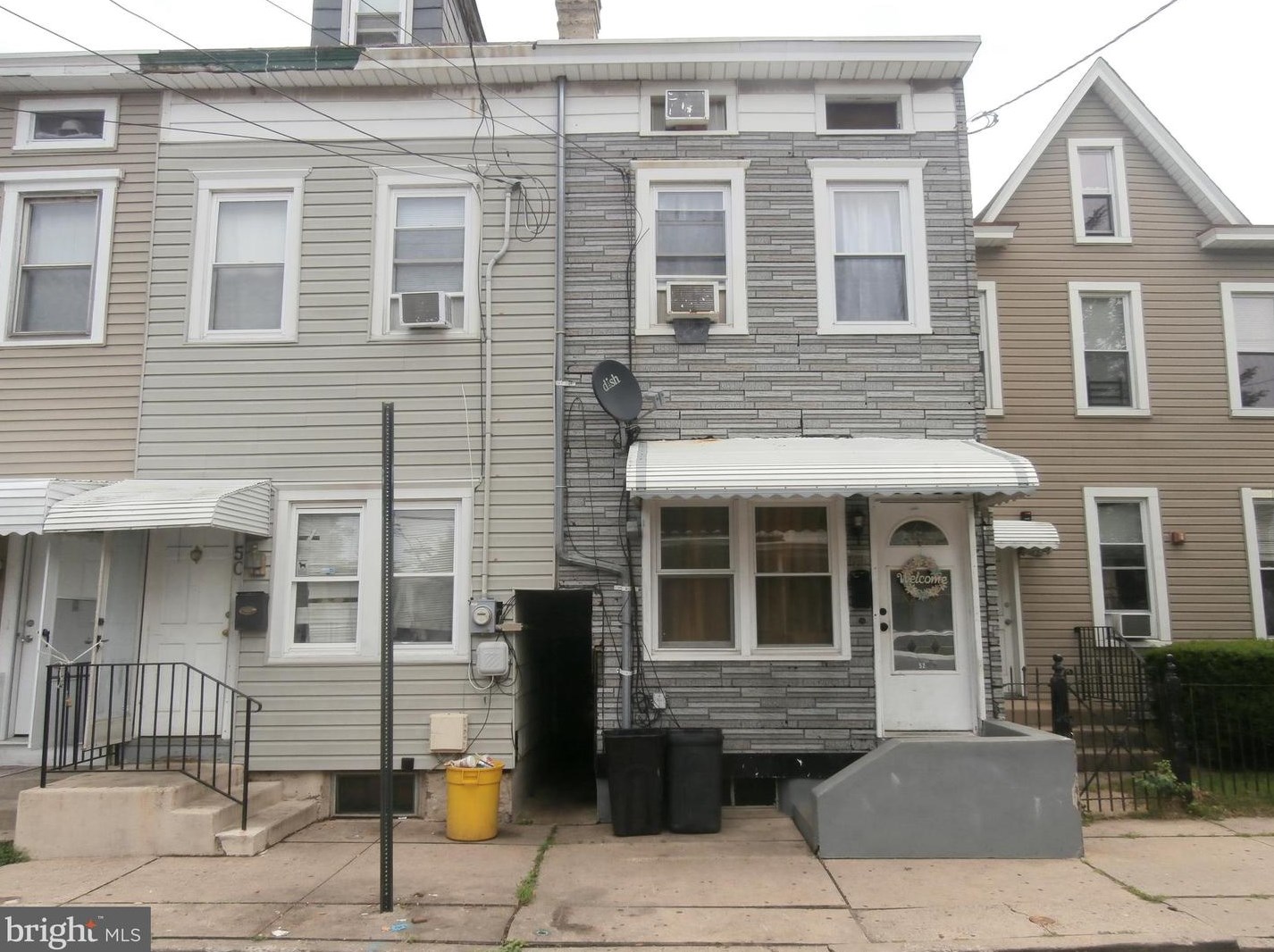 52 Randall Ave, Trenton NJ  08611-3106 exterior