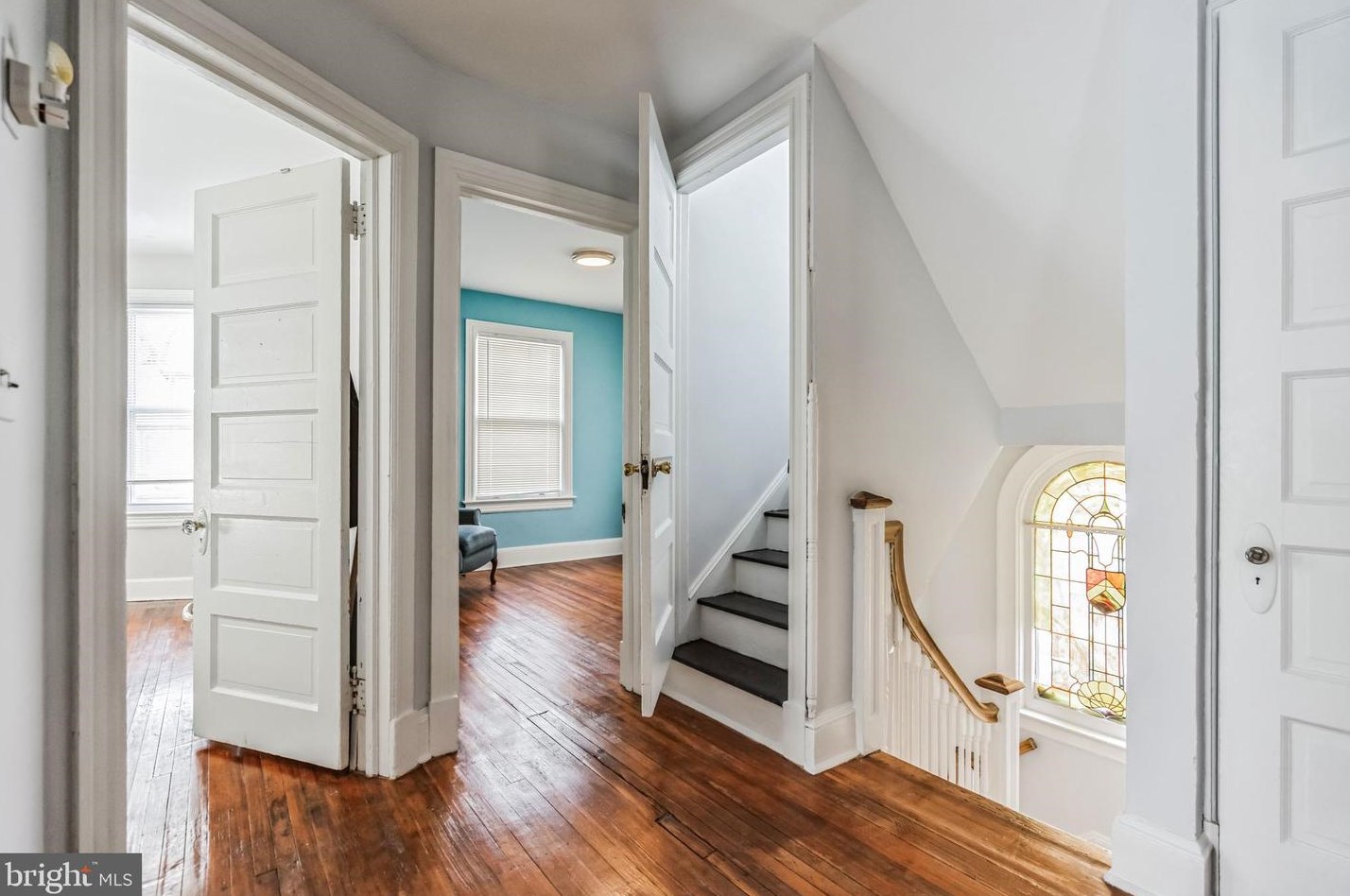 64 Oak Ln, Trenton NJ 08618-4001 exterior