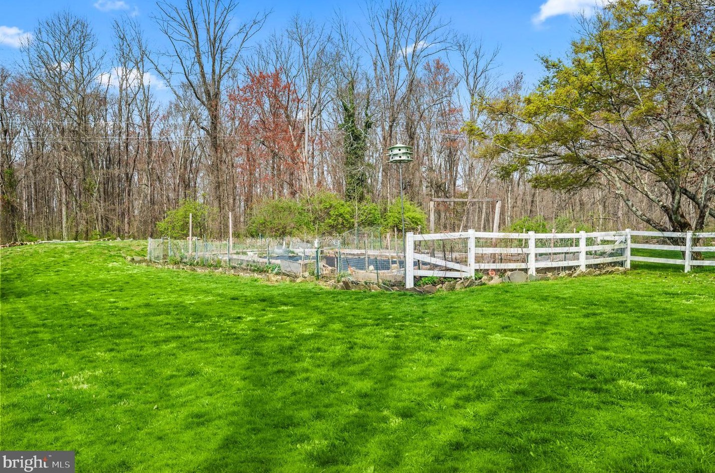 157 Carter Rd, Princeton NJ  08540-2113 exterior