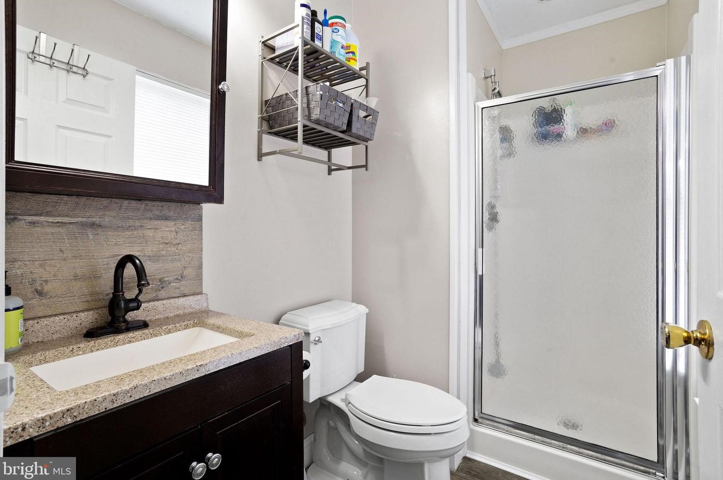 49 Kristopher Dr, Trenton NJ 08620-3005 exterior