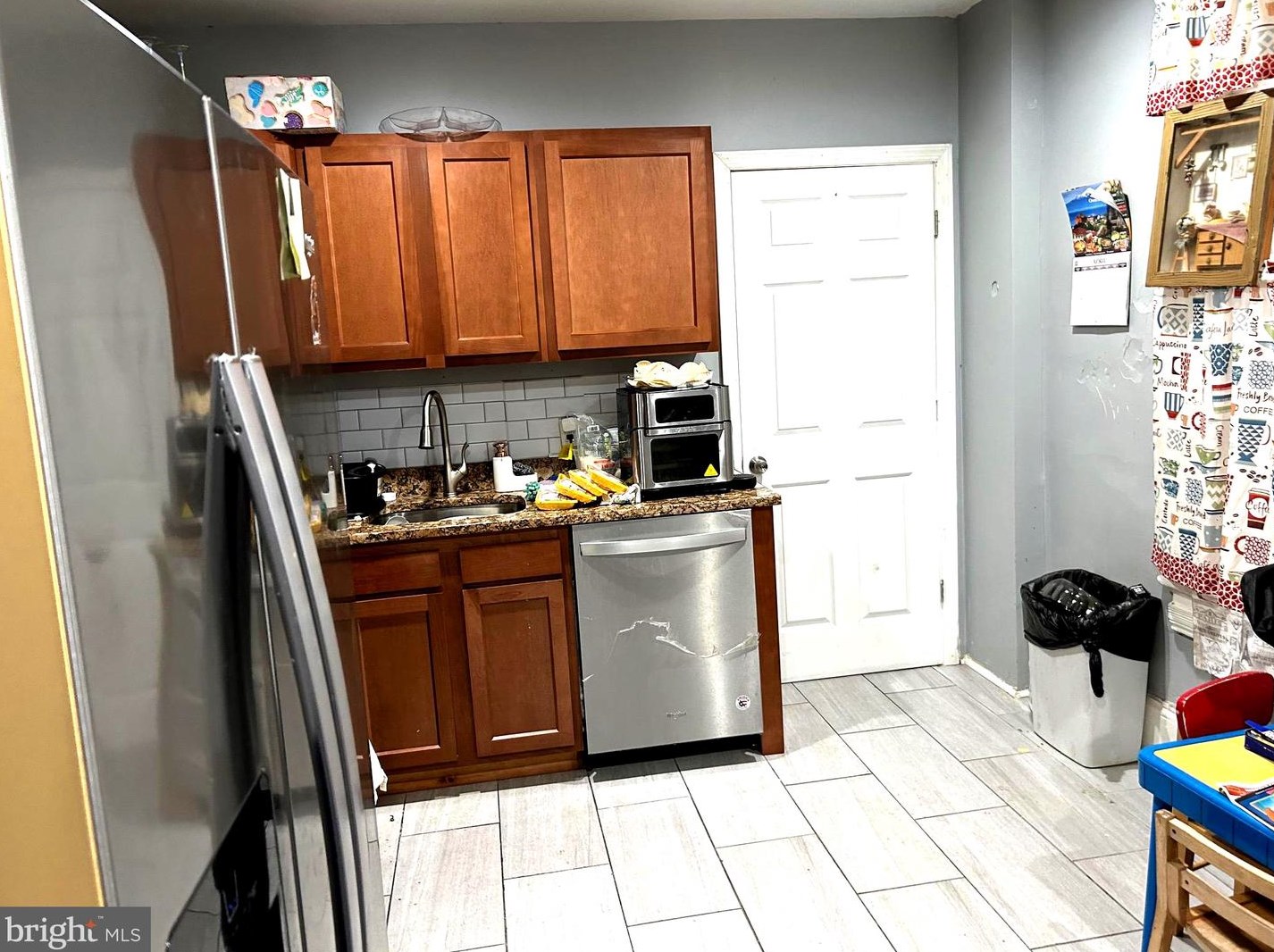 32 Commerce St, Trenton NJ  08618-3909 exterior