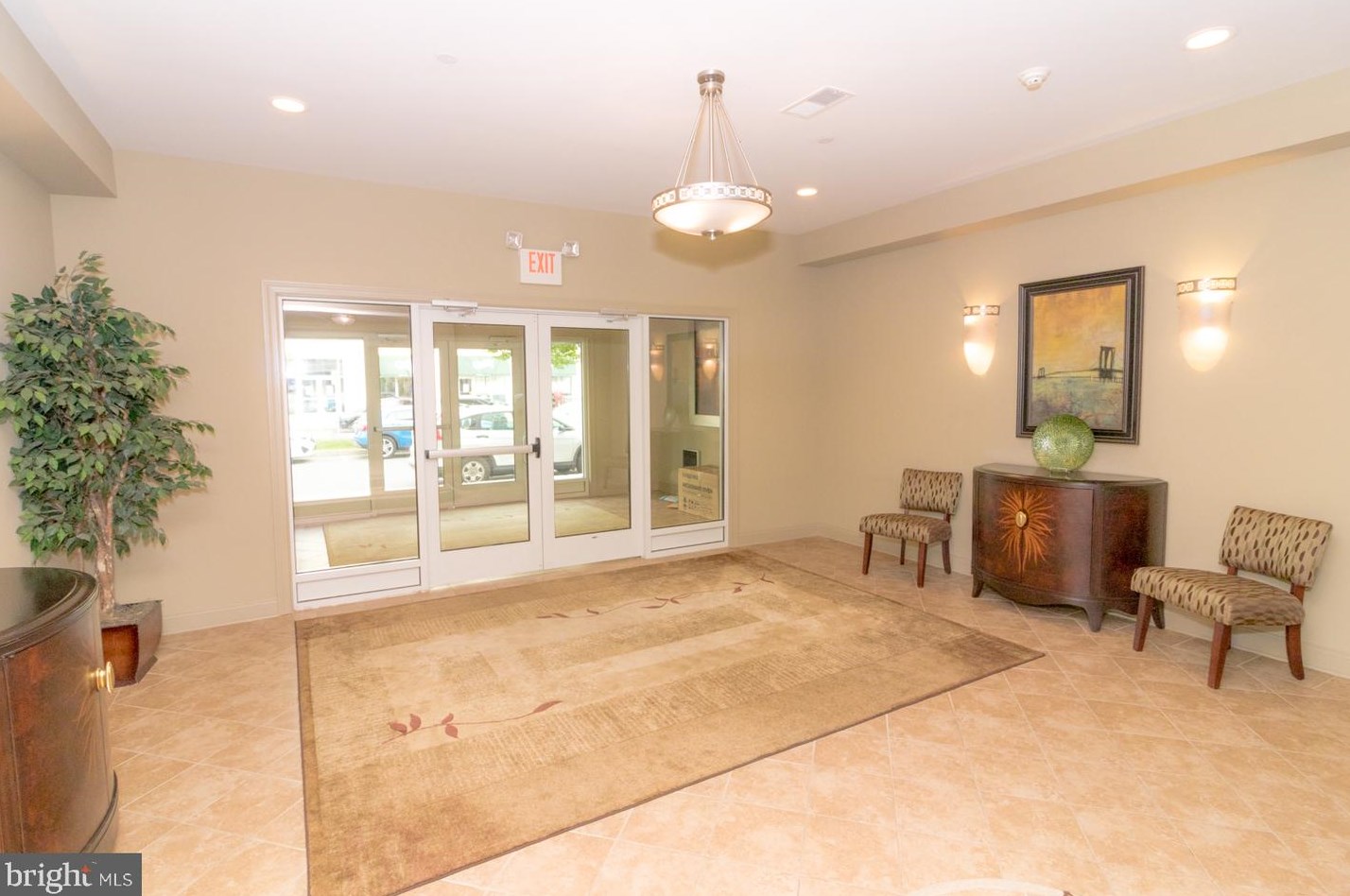 1 Commerce Sq, Trenton NJ  08691-0002 exterior