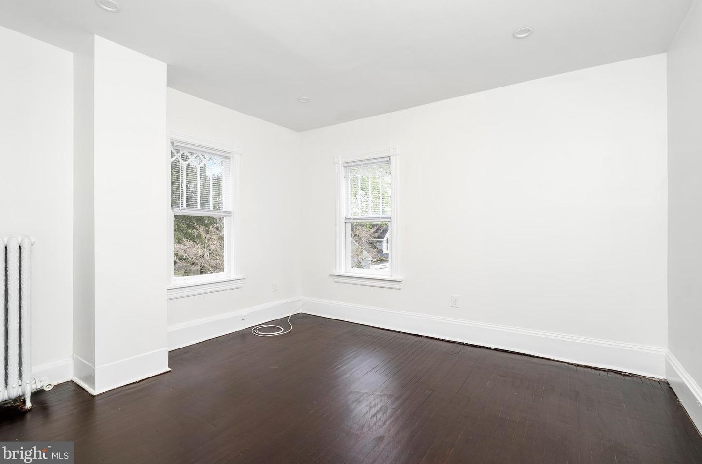 940 Berkeley Ave, Trenton NJ 08618-5322 exterior