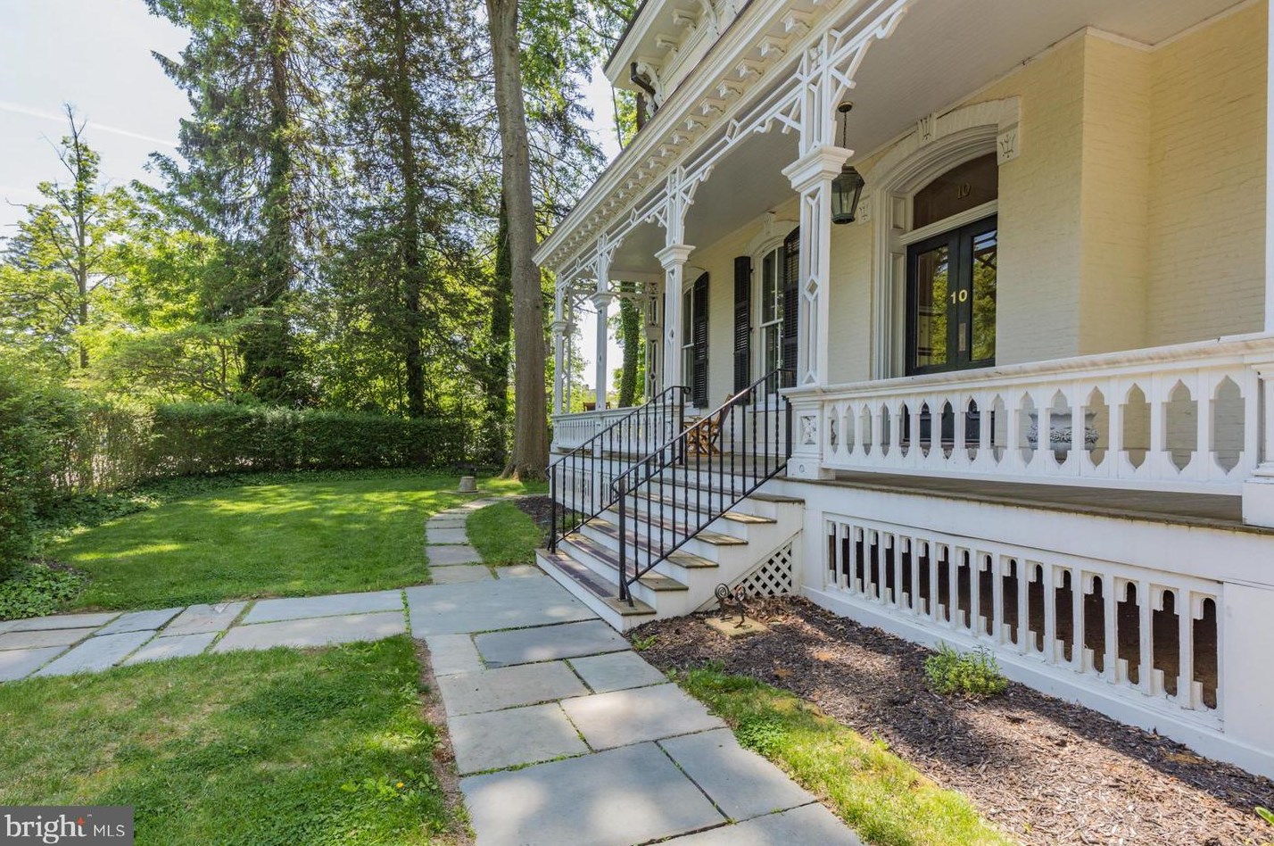 10 Bayard Ln, Princeton NJ  08540-3067 exterior