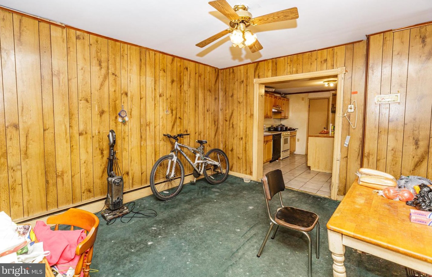 61 Chase St, Trenton NJ 08638-4205 exterior