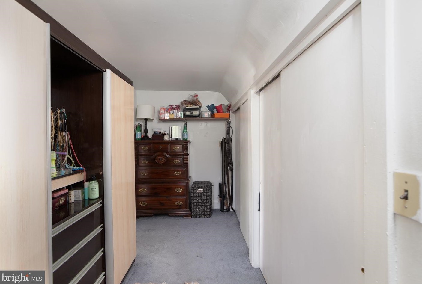 2358 Hamilton Ave, Trenton NJ  08609-2706 exterior