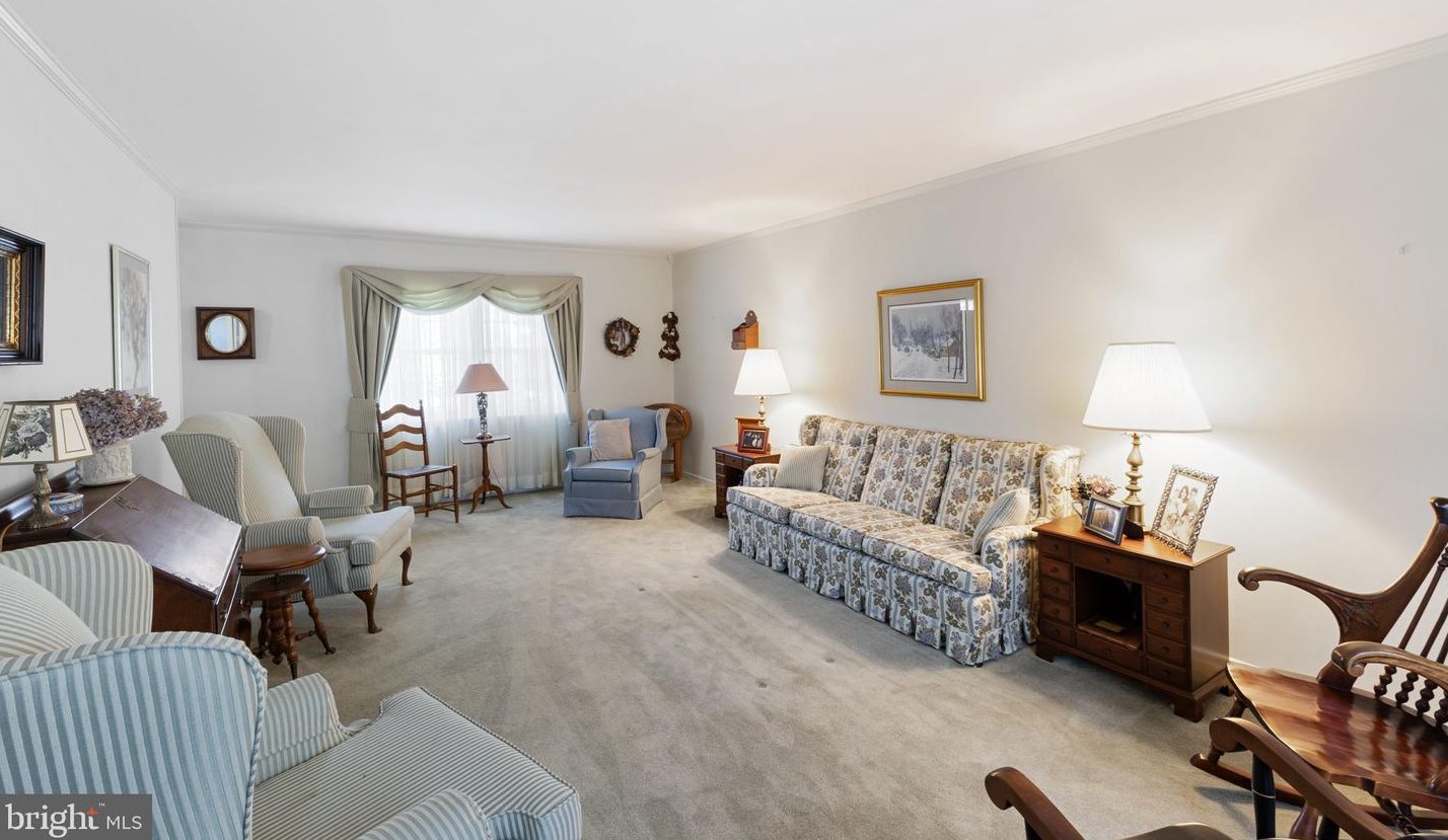 315 Glenn Ave, Trenton NJ  08648-3255 exterior