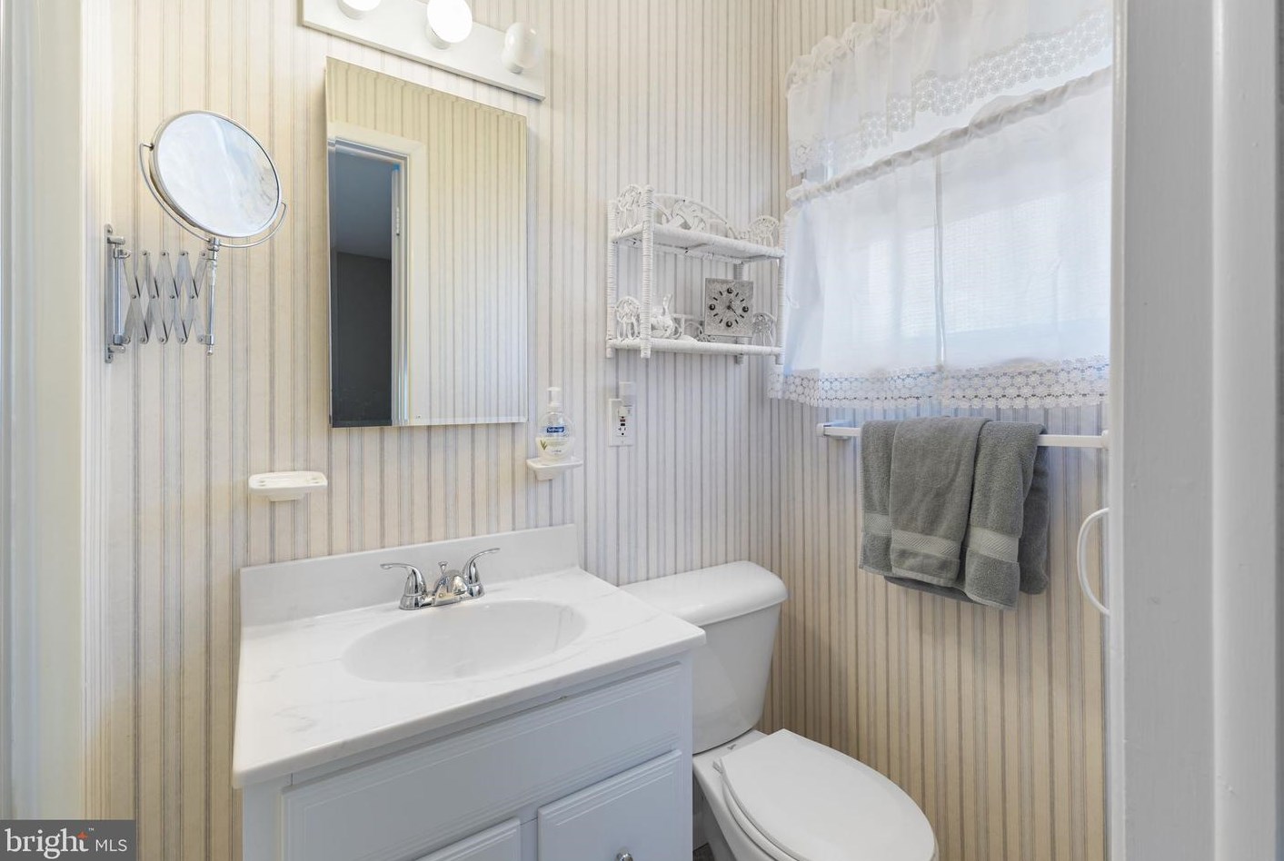 315 Glenn Ave, Trenton NJ  08648-3255 exterior