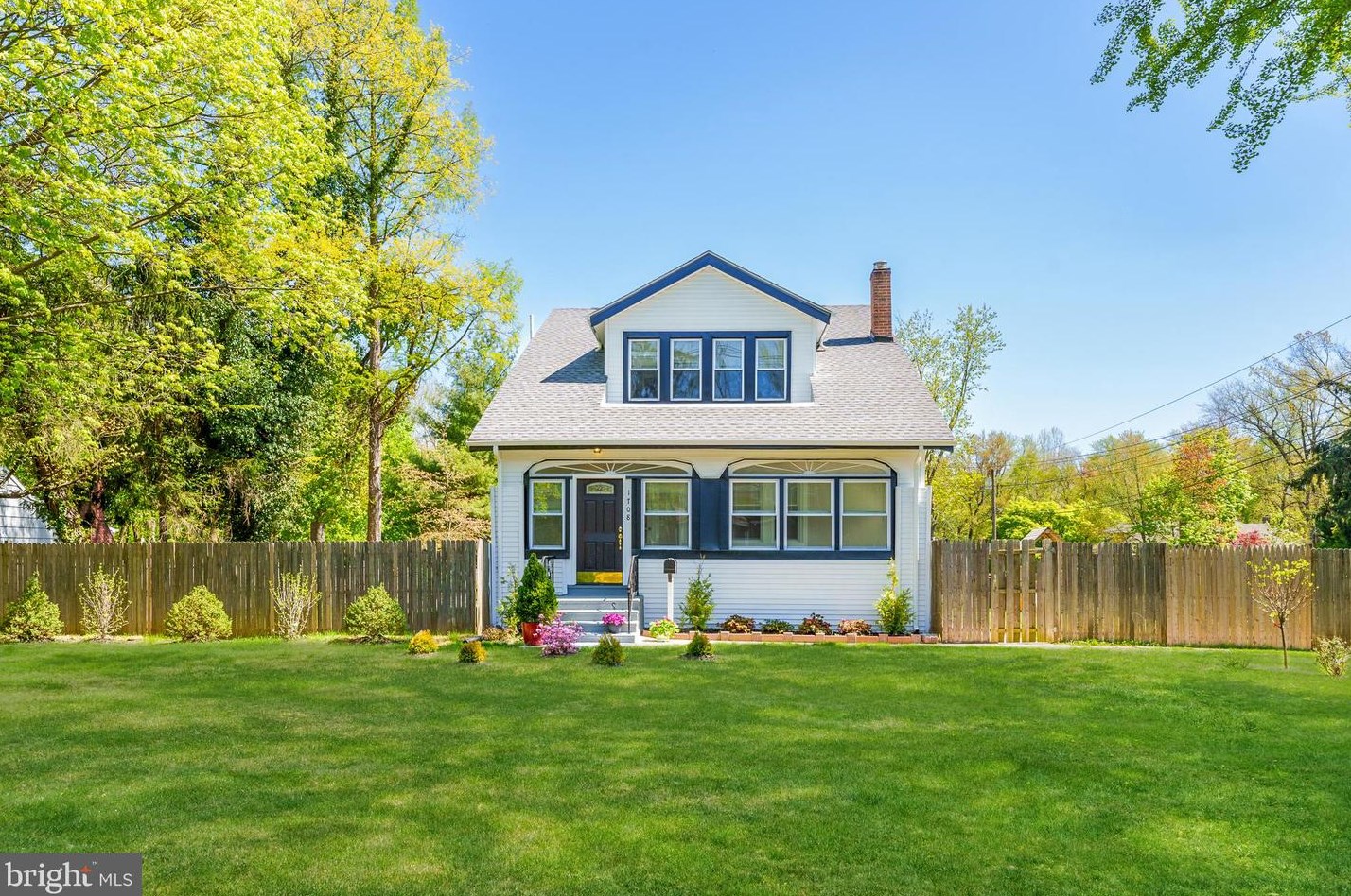 1708 Lawrence Rd, Trenton NJ 08648 exterior