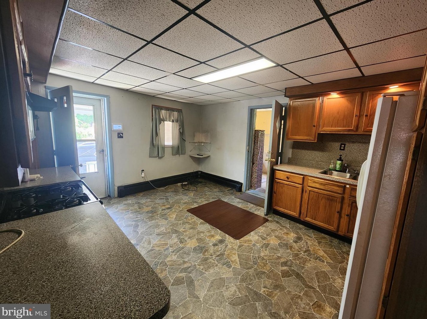 101 Taylor St, Trenton NJ 08638-4341 exterior