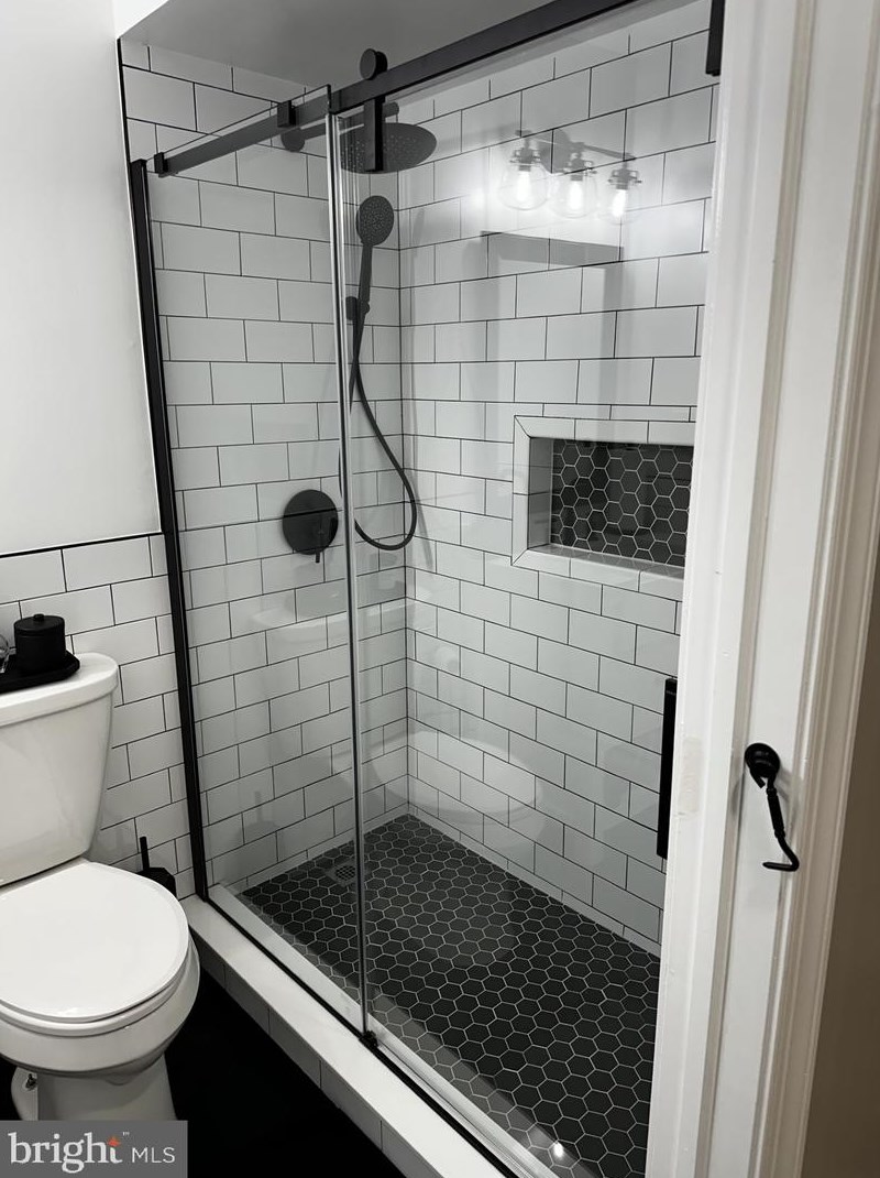 165 Wyndham Pl, Trenton NJ 08691-3133 exterior