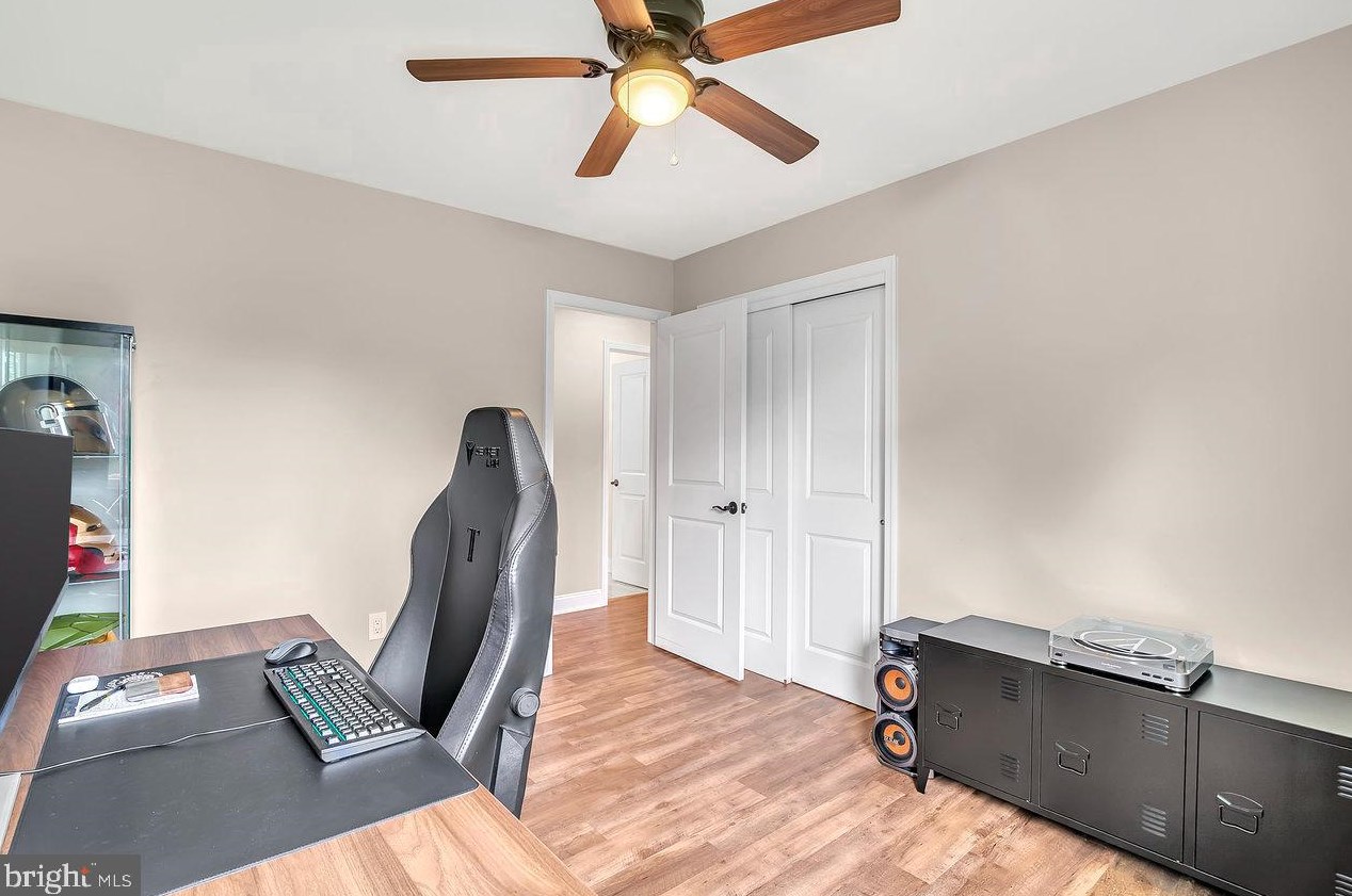 48 Misty Morn Ln, Trenton NJ 08638-1826 exterior