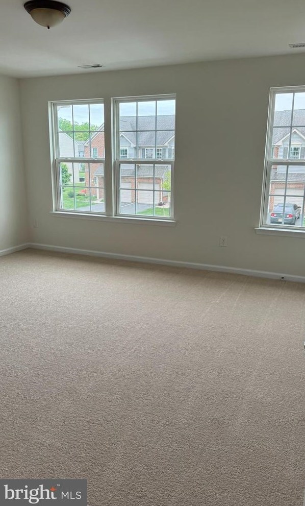 24 Sundance Dr, Trenton NJ 08619-3968 exterior