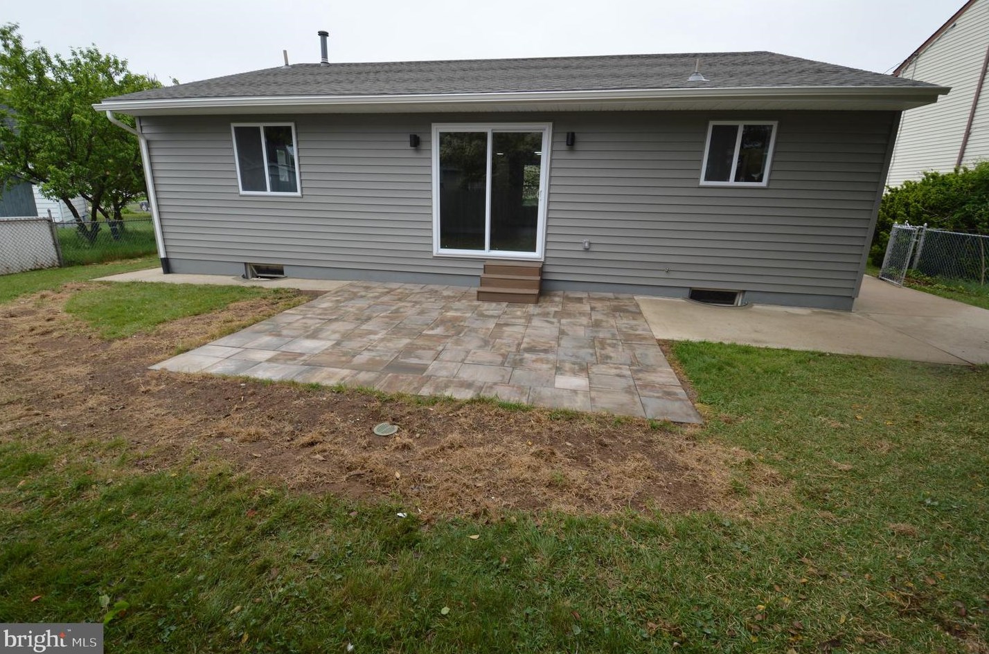 172 Jeremiah Ave, Trenton NJ 08610-6538 exterior