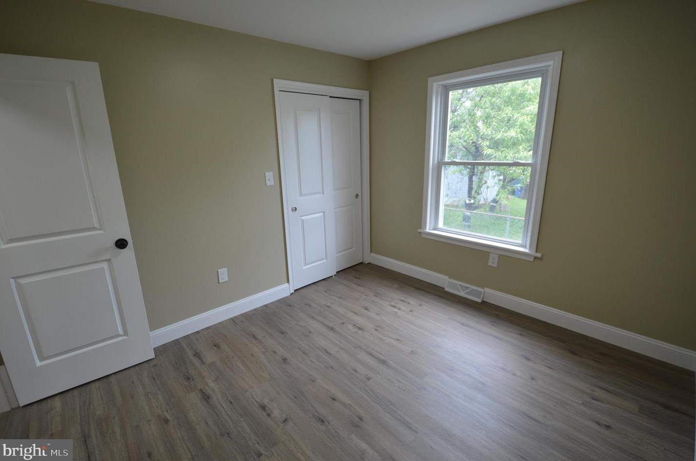 172 Jeremiah Ave, Trenton NJ 08610-6538 exterior