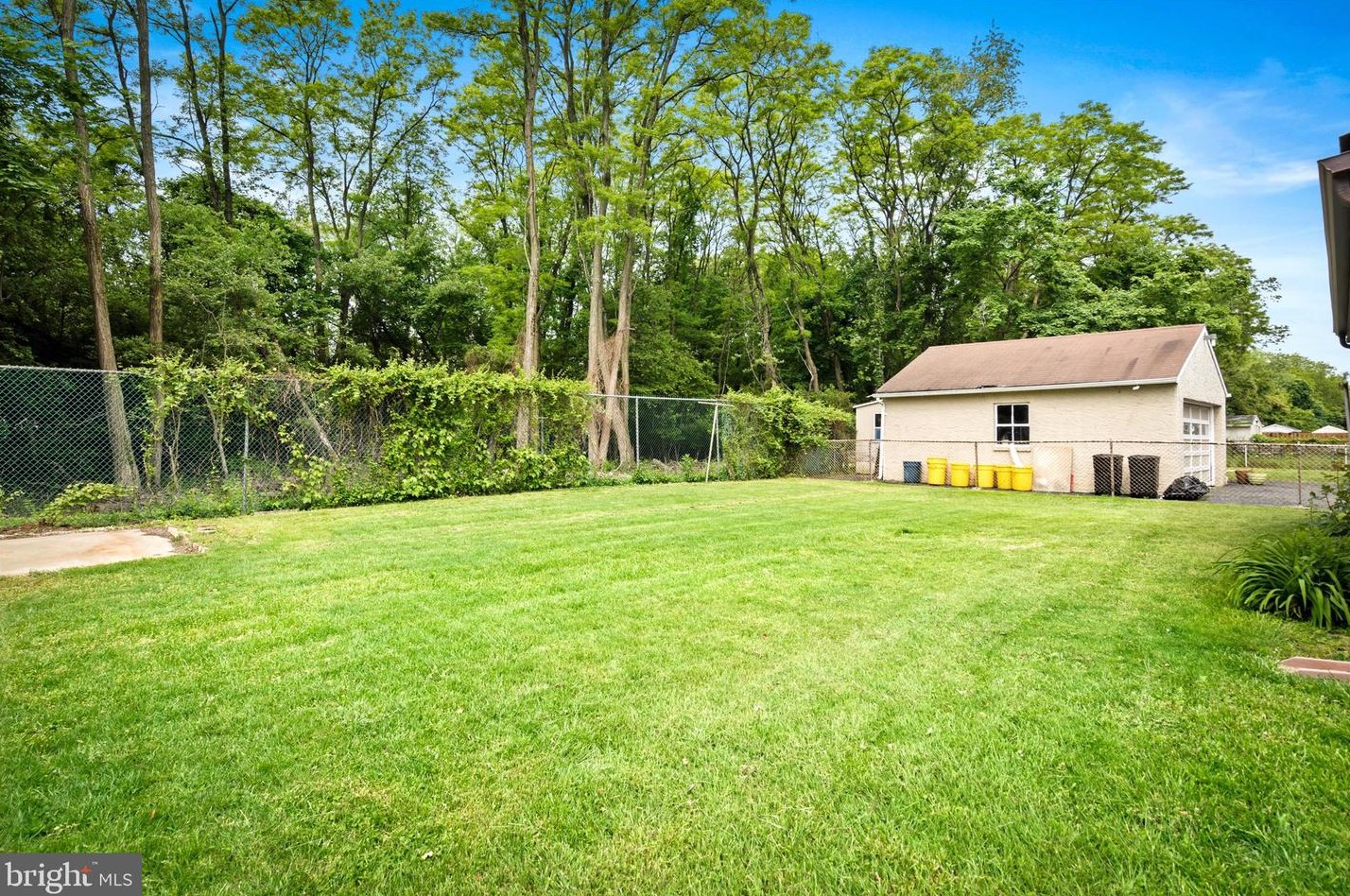 34 Sherbrooke Rd, Trenton NJ 08638-2412 exterior