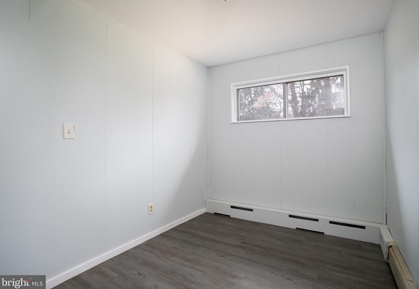 9 Theresa St, Trenton NJ 08618-1529 exterior