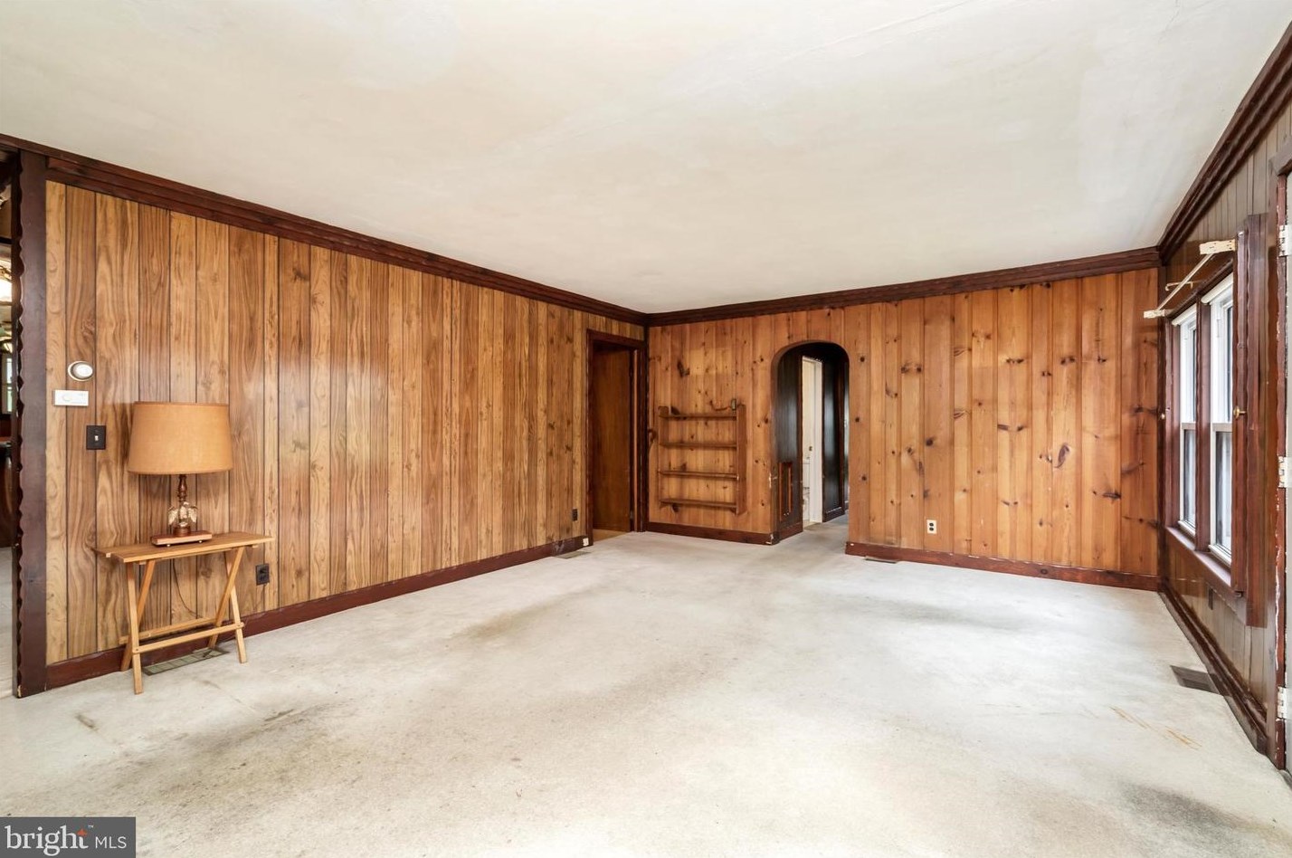 233 Tettemer Ave, Trenton NJ 08610-1521 exterior