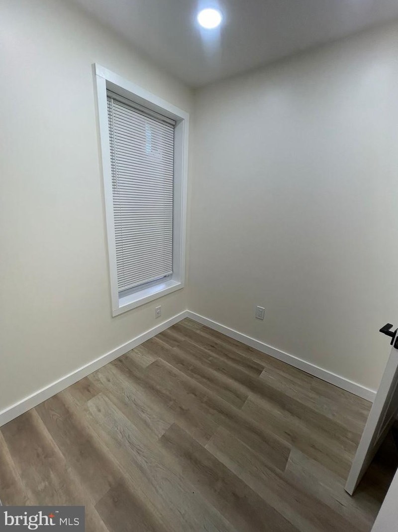 54 Carroll St, Trenton NJ 08609-1007 exterior