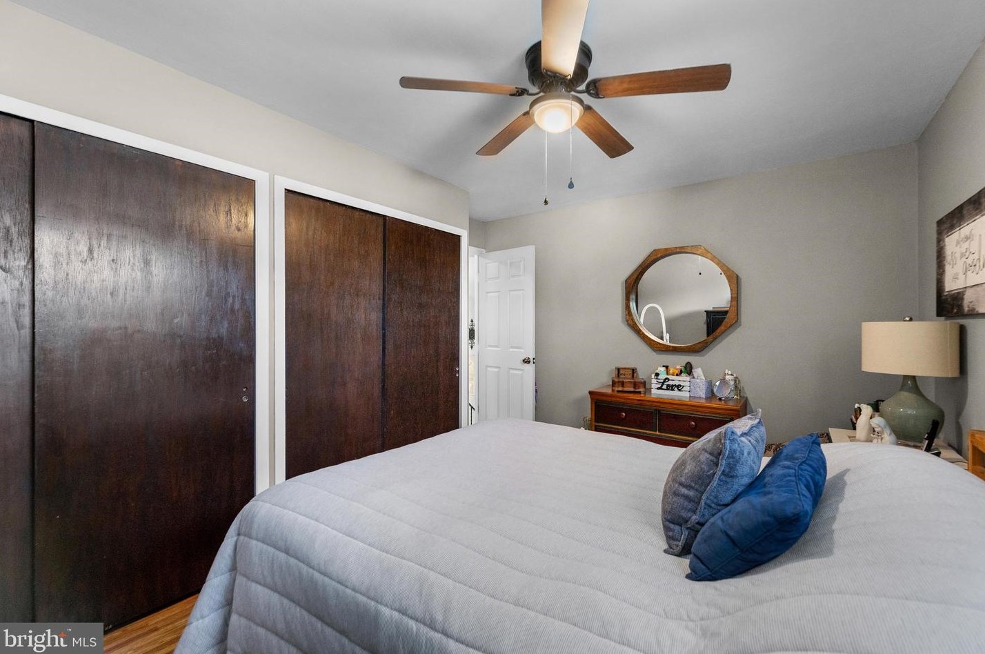 76 Sunnybrae Blvd, Trenton NJ 08620-1559 exterior