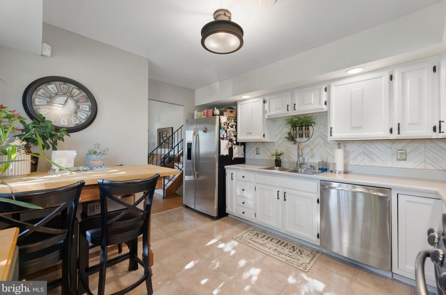 76 Sunnybrae Blvd, Trenton NJ 08620-1559 exterior