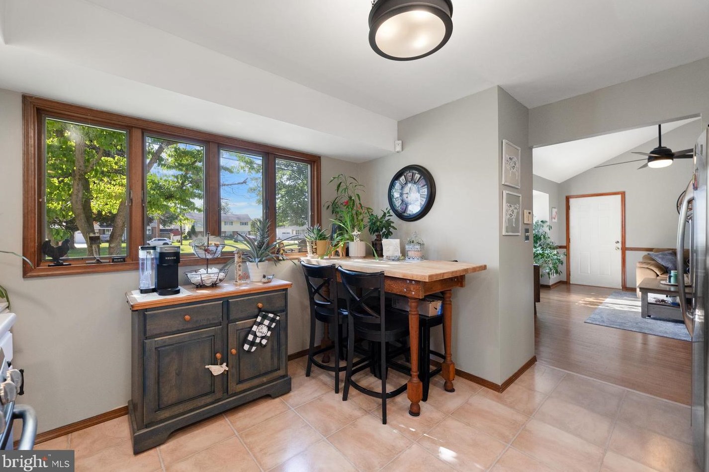 76 Sunnybrae Blvd, Trenton NJ 08620-1559 exterior