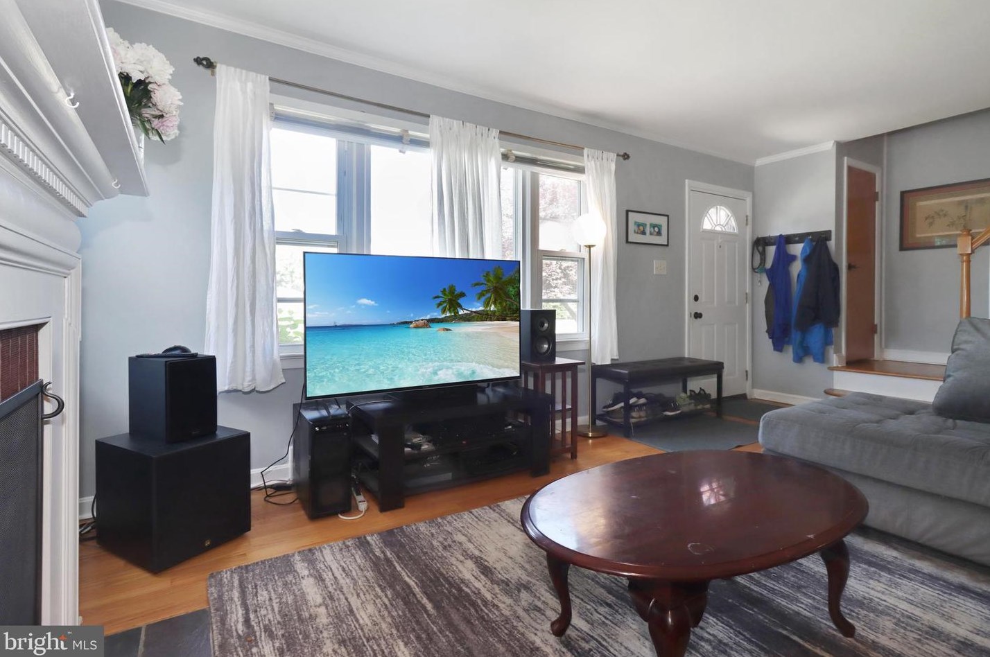 469 Fenwood Ave, Trenton NJ  08619-2573 exterior