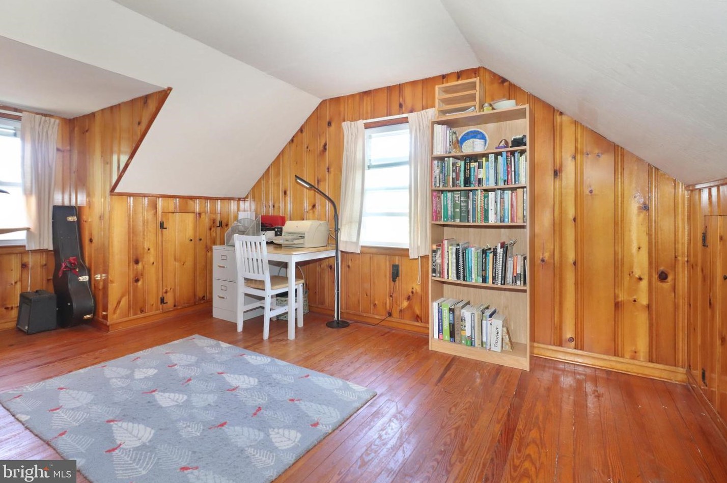 469 Fenwood Ave, Trenton NJ  08619-2573 exterior