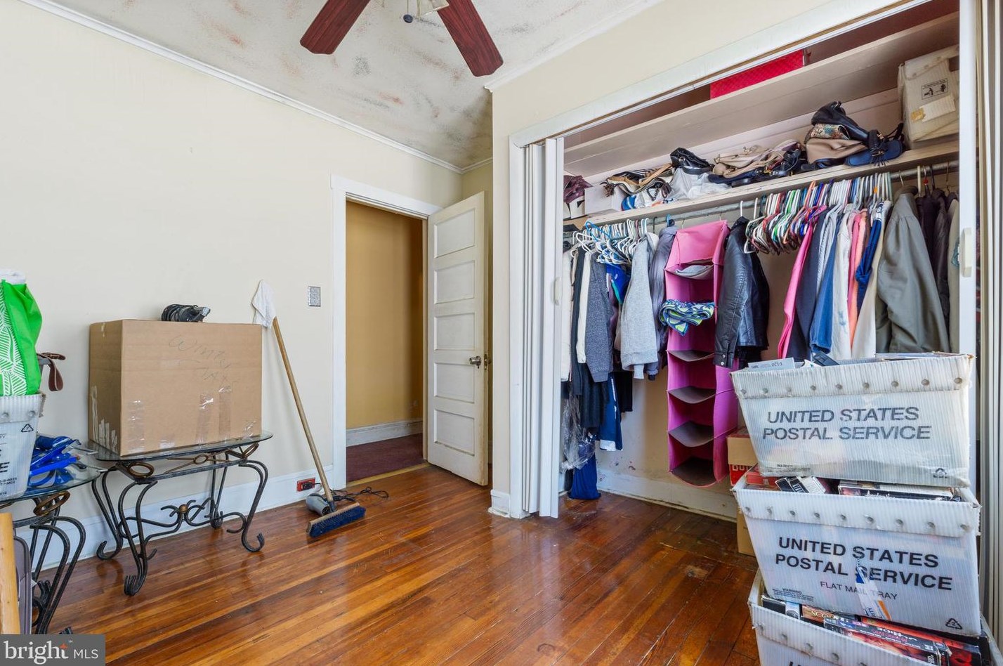 1023 Adeline St, Trenton NJ  08610-6404 exterior