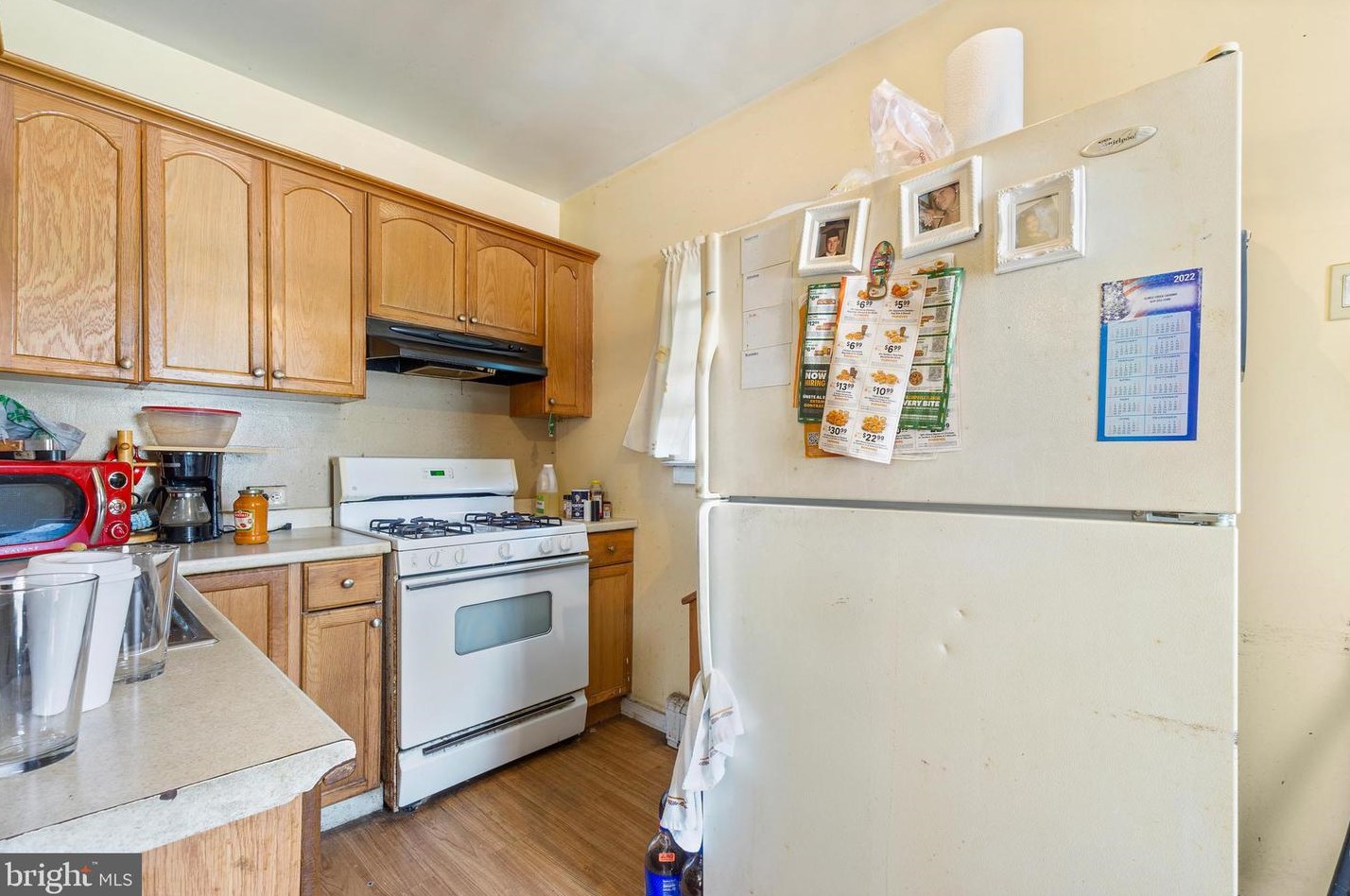 1023 Adeline St, Trenton NJ  08610-6404 exterior