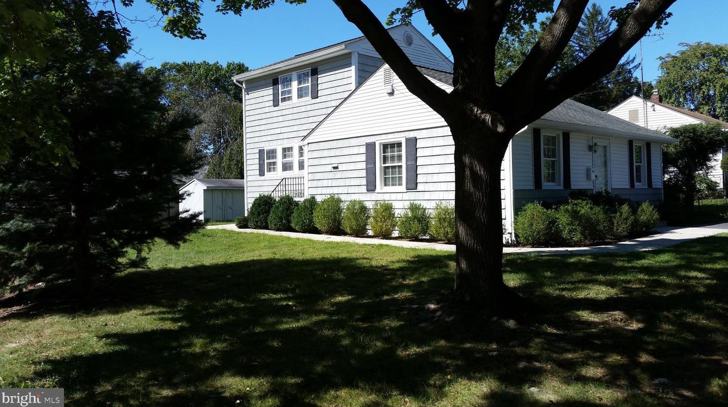 284 Ewing St, Princeton NJ  08540-2744 exterior