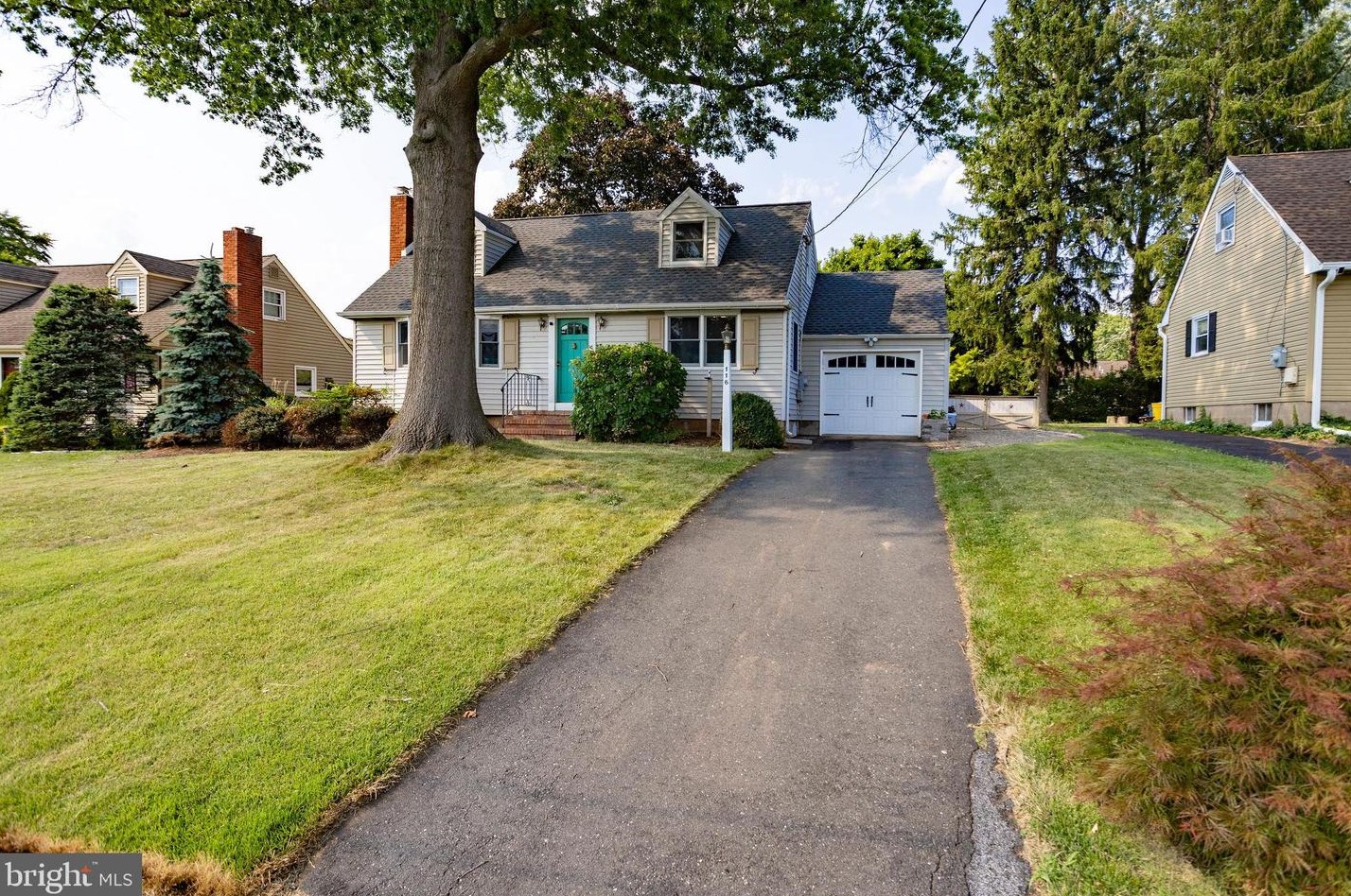116 Susan Dr, Trenton NJ  08638-1525 exterior