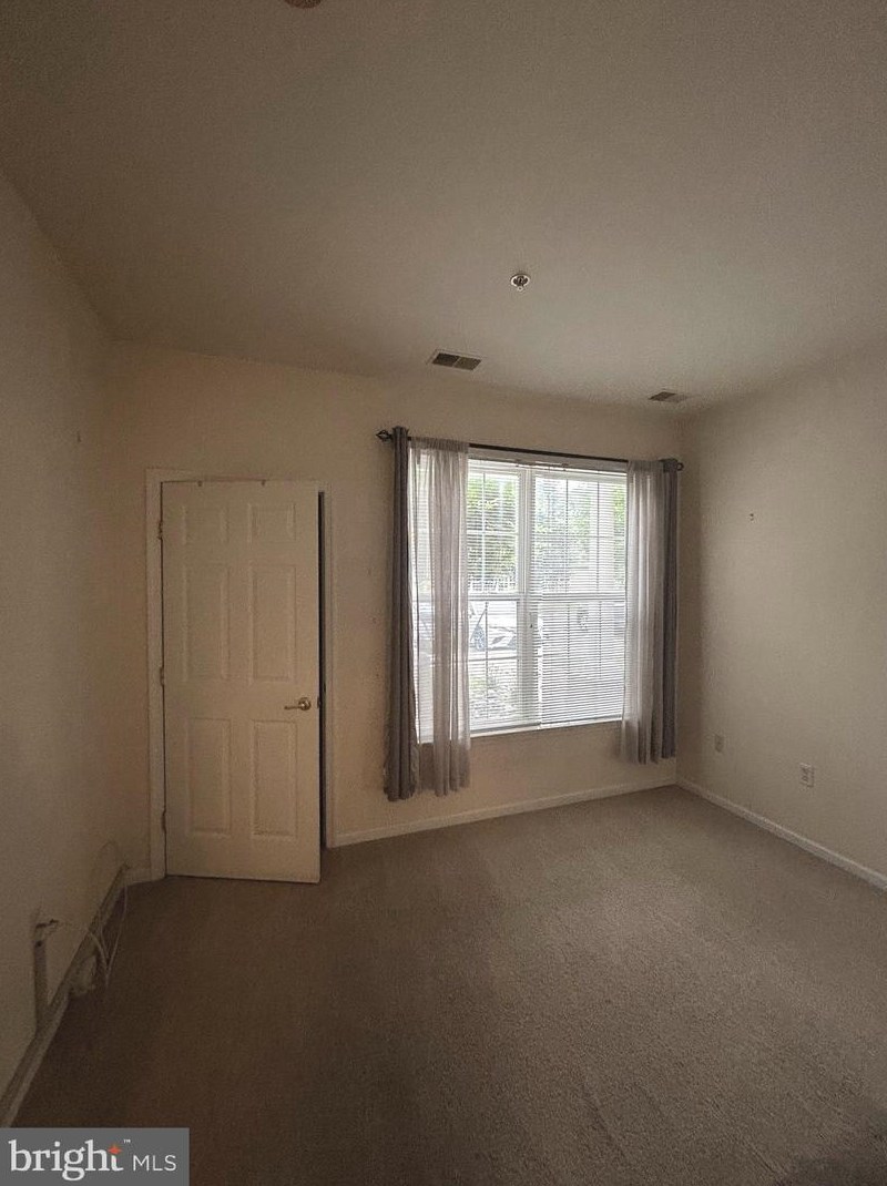 111 Kyle Way, Trenton NJ 08628-2523 exterior