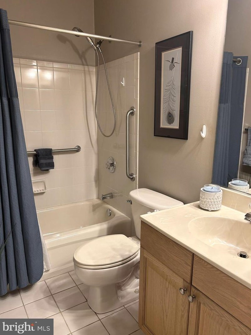 111 Kyle Way, Trenton NJ 08628-2523 exterior