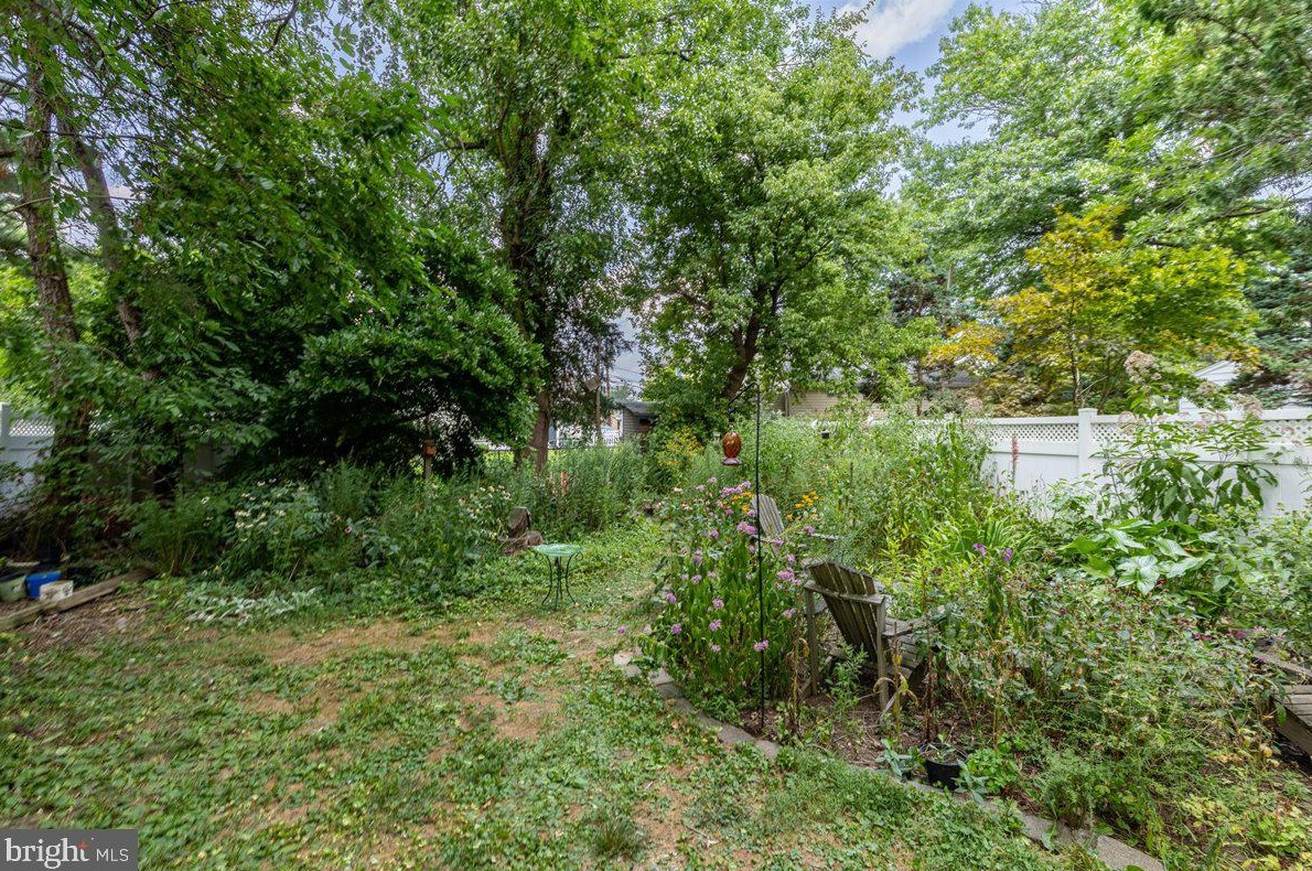 3016 Nottingham Way, Trenton NJ  08619-1843 exterior