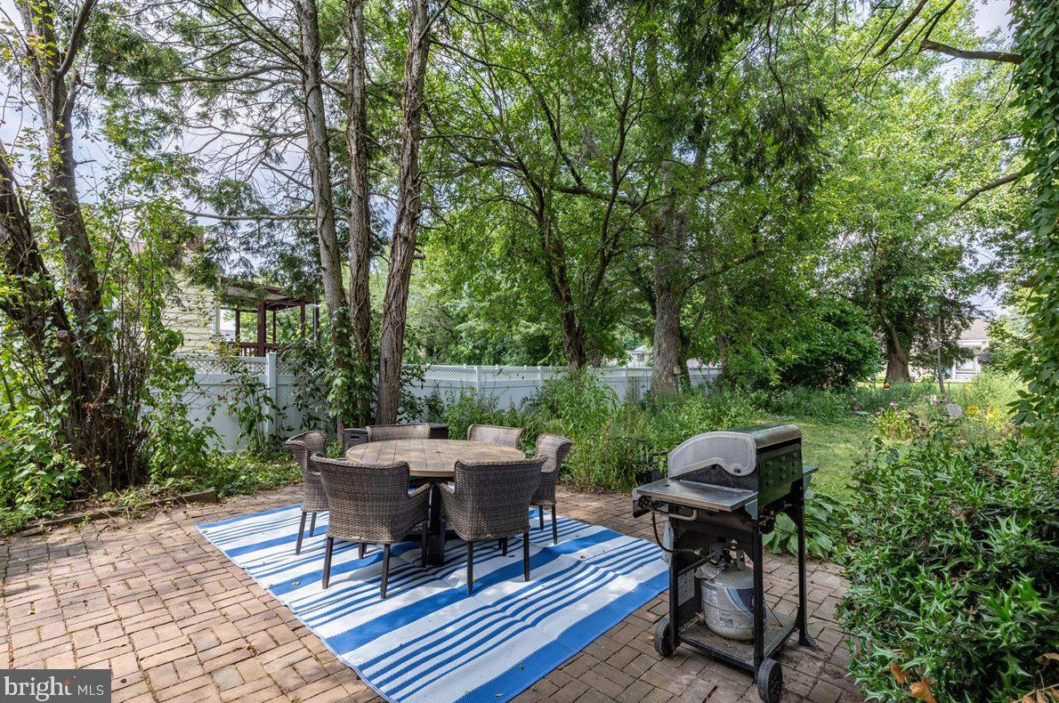 3016 Nottingham Way, Trenton NJ  08619-1843 exterior